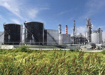 Remotely monitor toxic gases in Class 1, Div 2 areas - Sensepoint XCD RTD - Honeywell Analytics